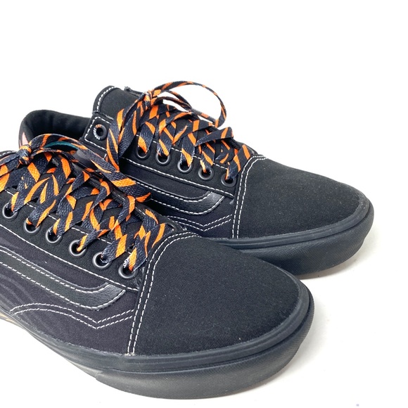 VANS ComfyCush Old Skool Canvas Black Orange Low Shoes Skate For Men VN0A5DYC9KH - Picture 4 of 9